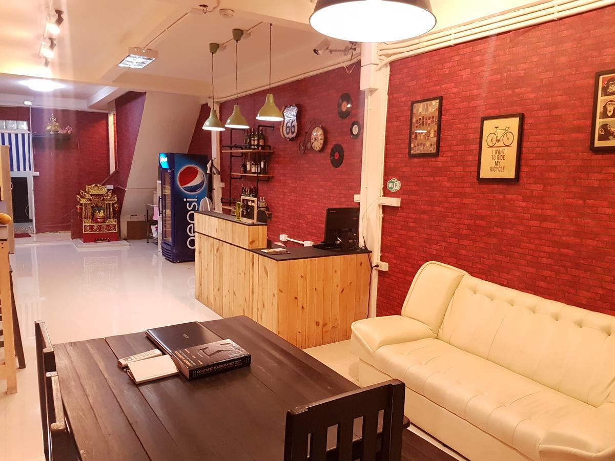 Mana Hostel Bangkok Eksteriør billede