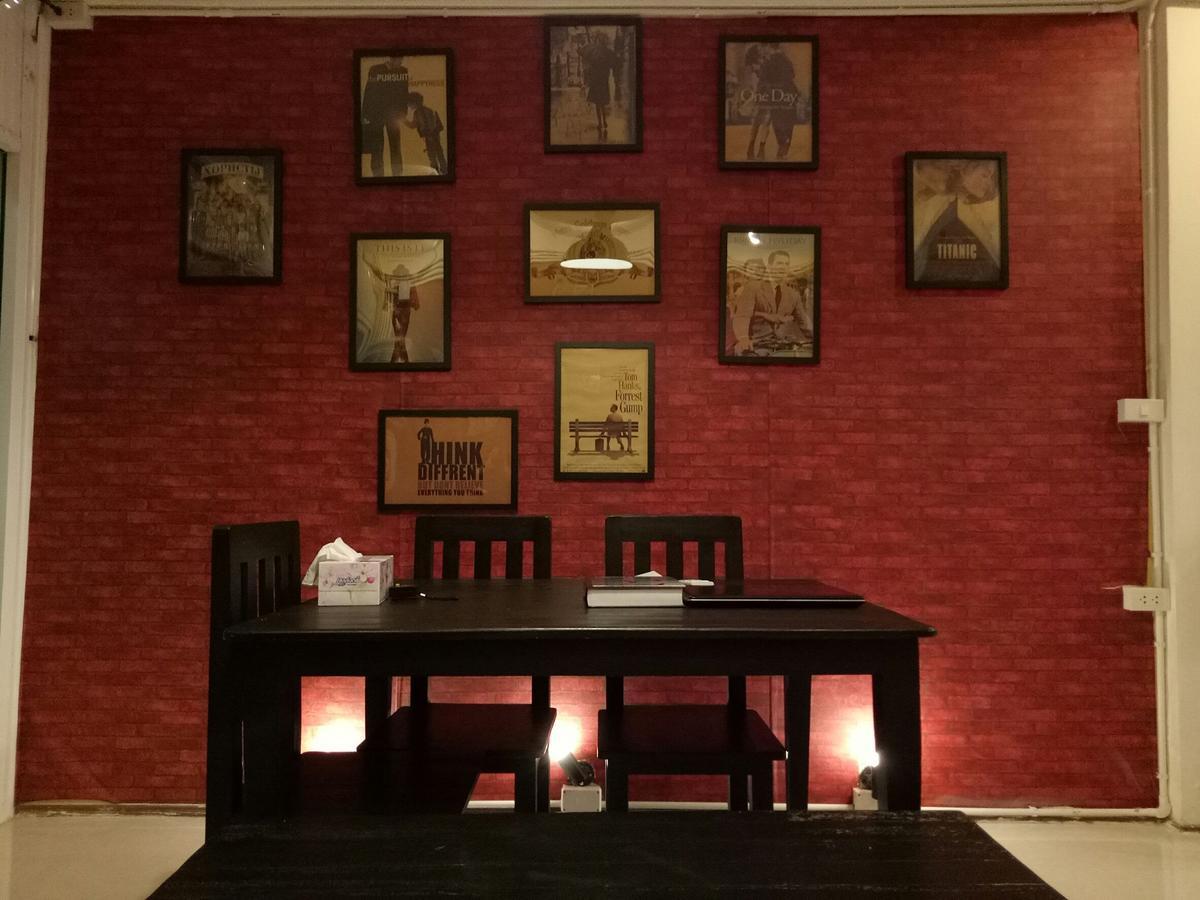 Mana Hostel Bangkok Eksteriør billede